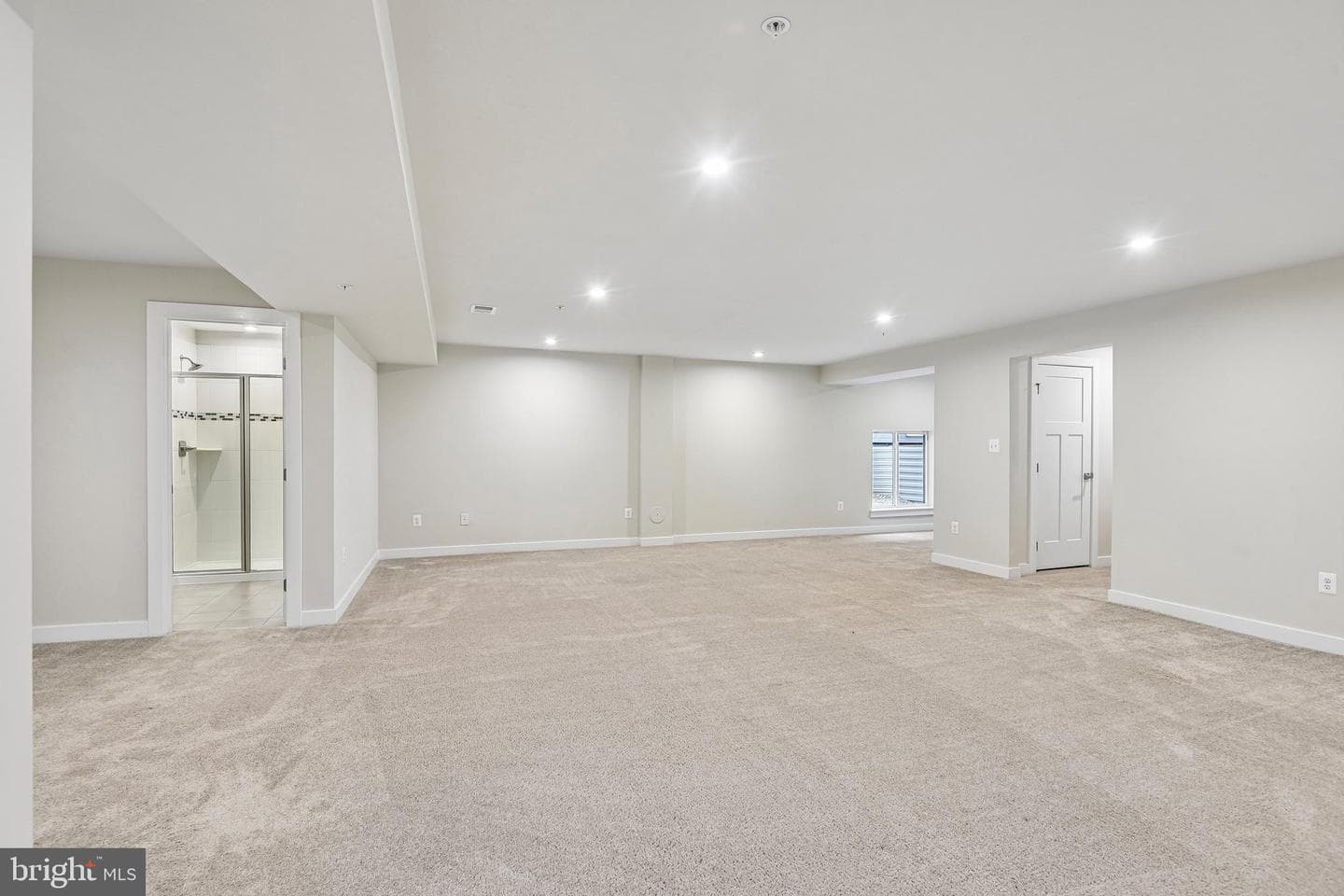 506 Ladywell Street photo 34