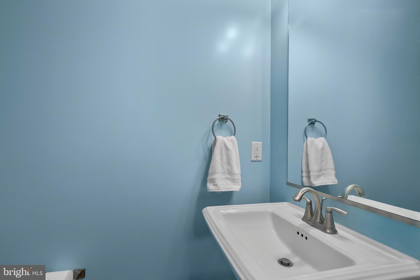 2065 Case Road photo 17