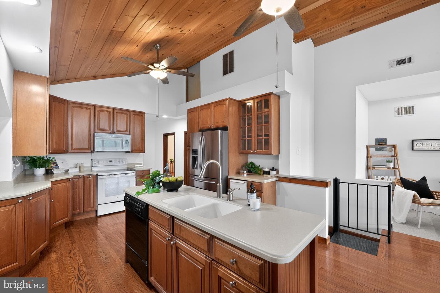 152 Kingston Park Lane photo 38