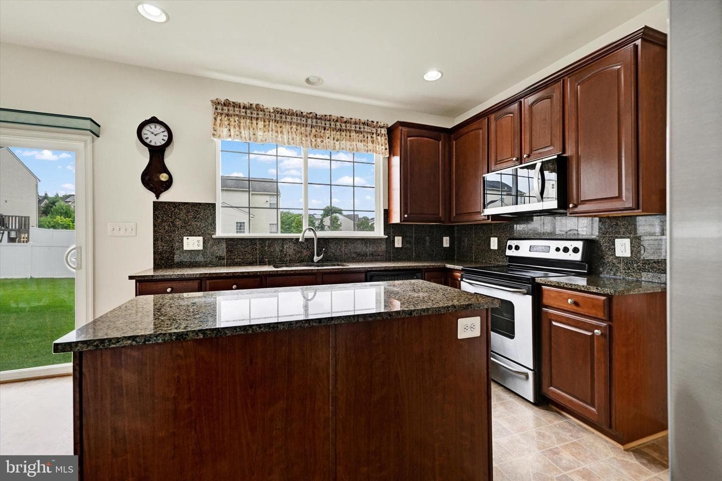 5106 Braeburn Way photo 21