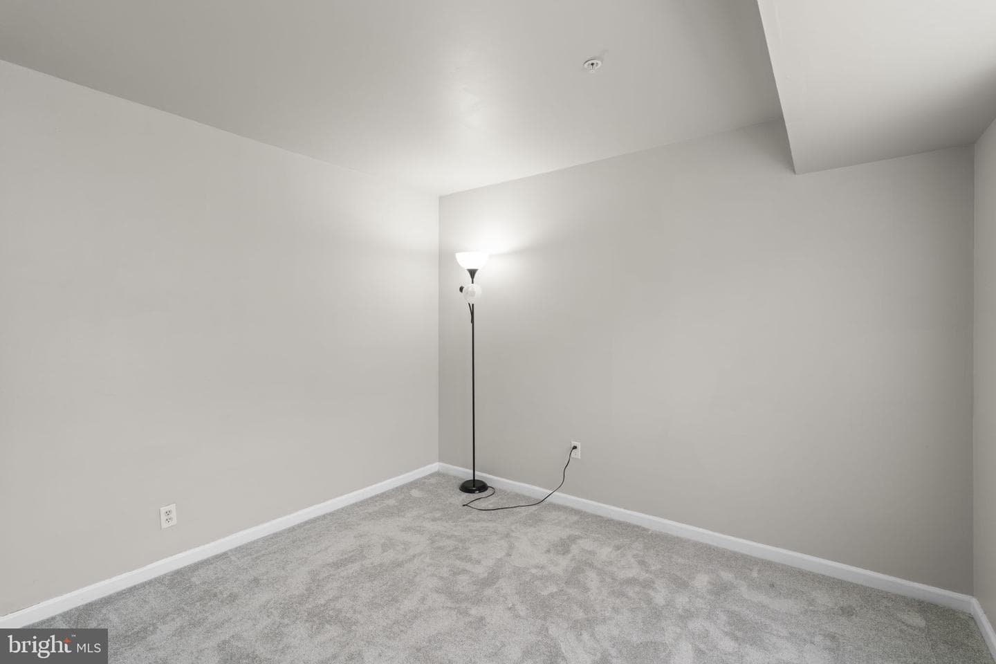 9745 Bon Haven Lane photo 27