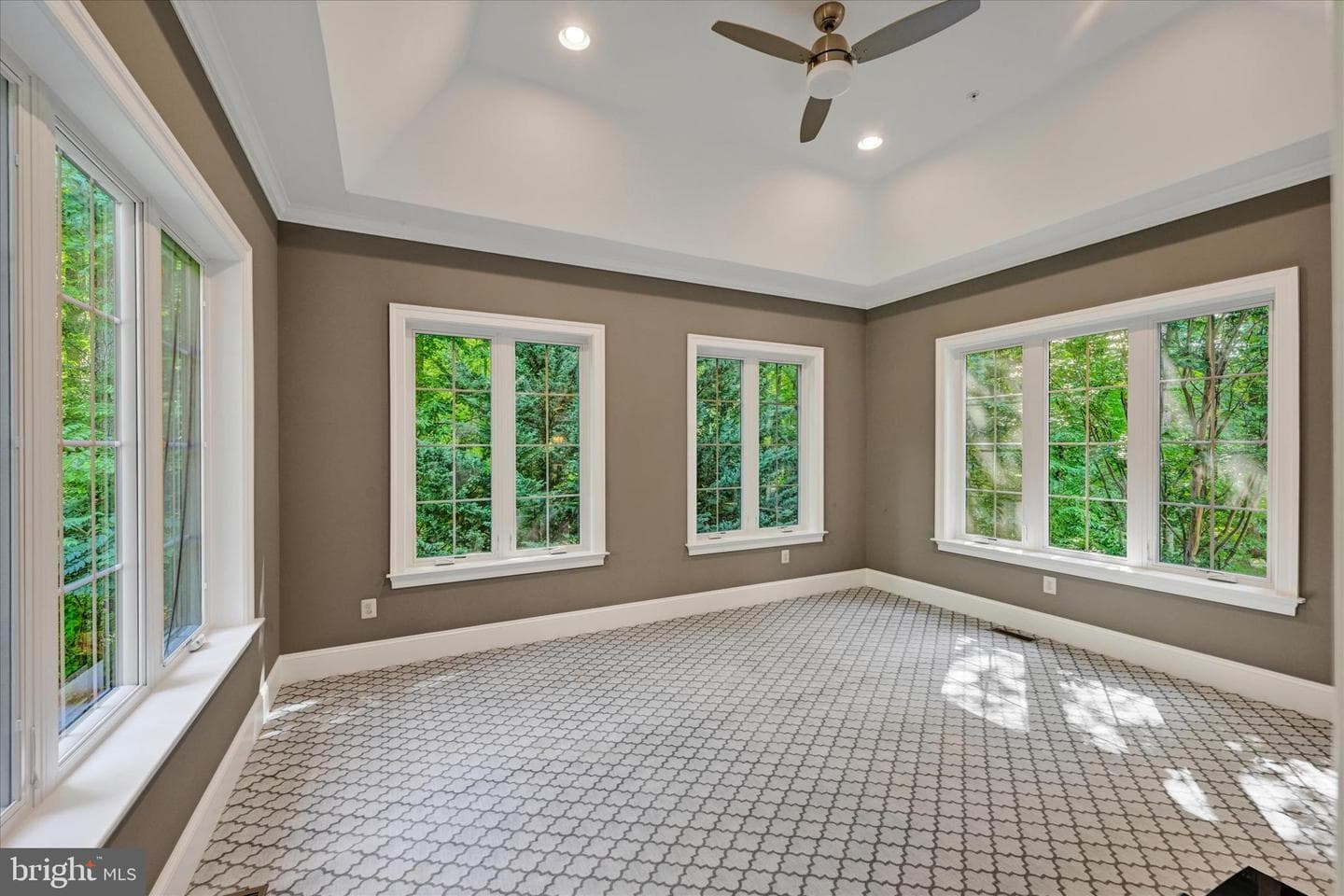11702 Huntsworth Lane photo 18