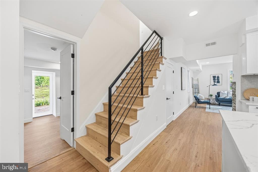 521 Brightfield Road photo 13