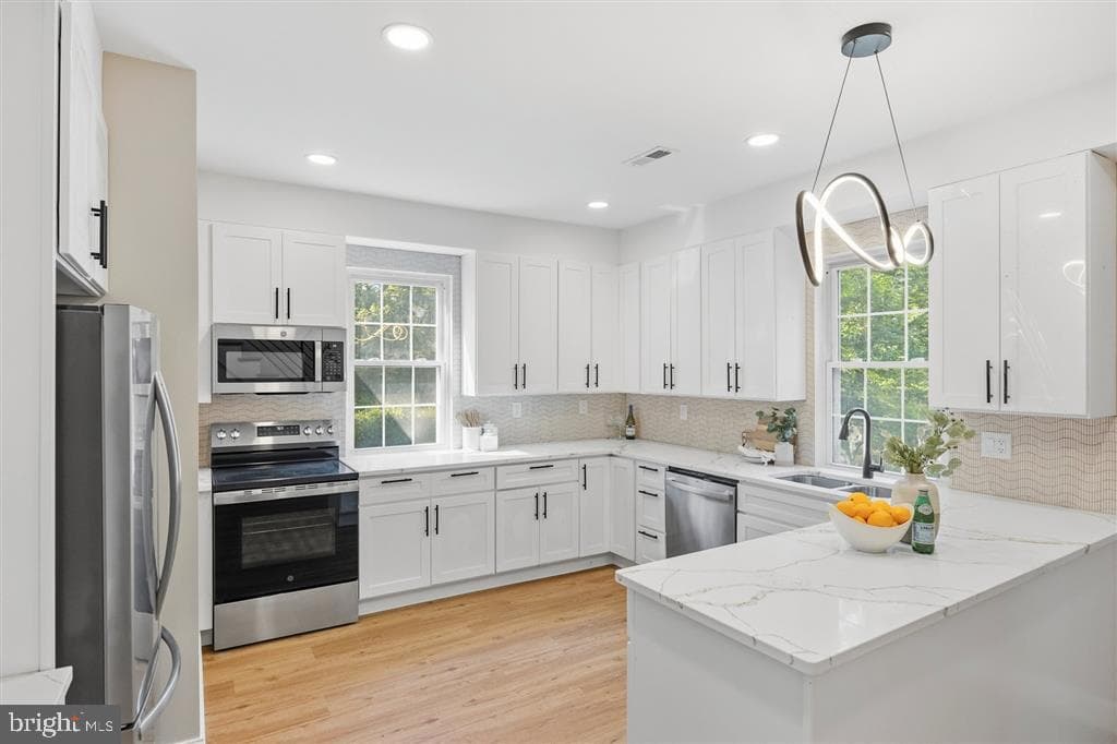 521 Brightfield Road photo 9