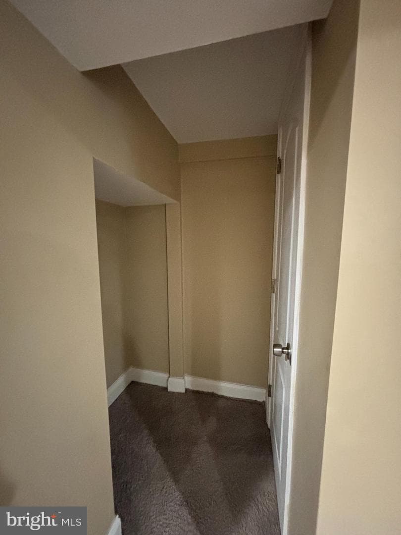 29 Henry Avenue photo 16