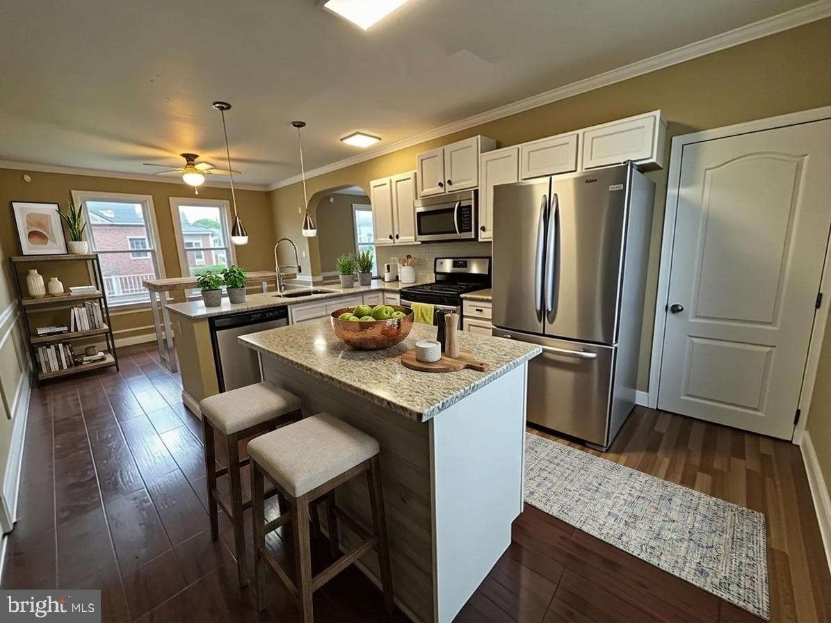29 Henry Avenue photo 4