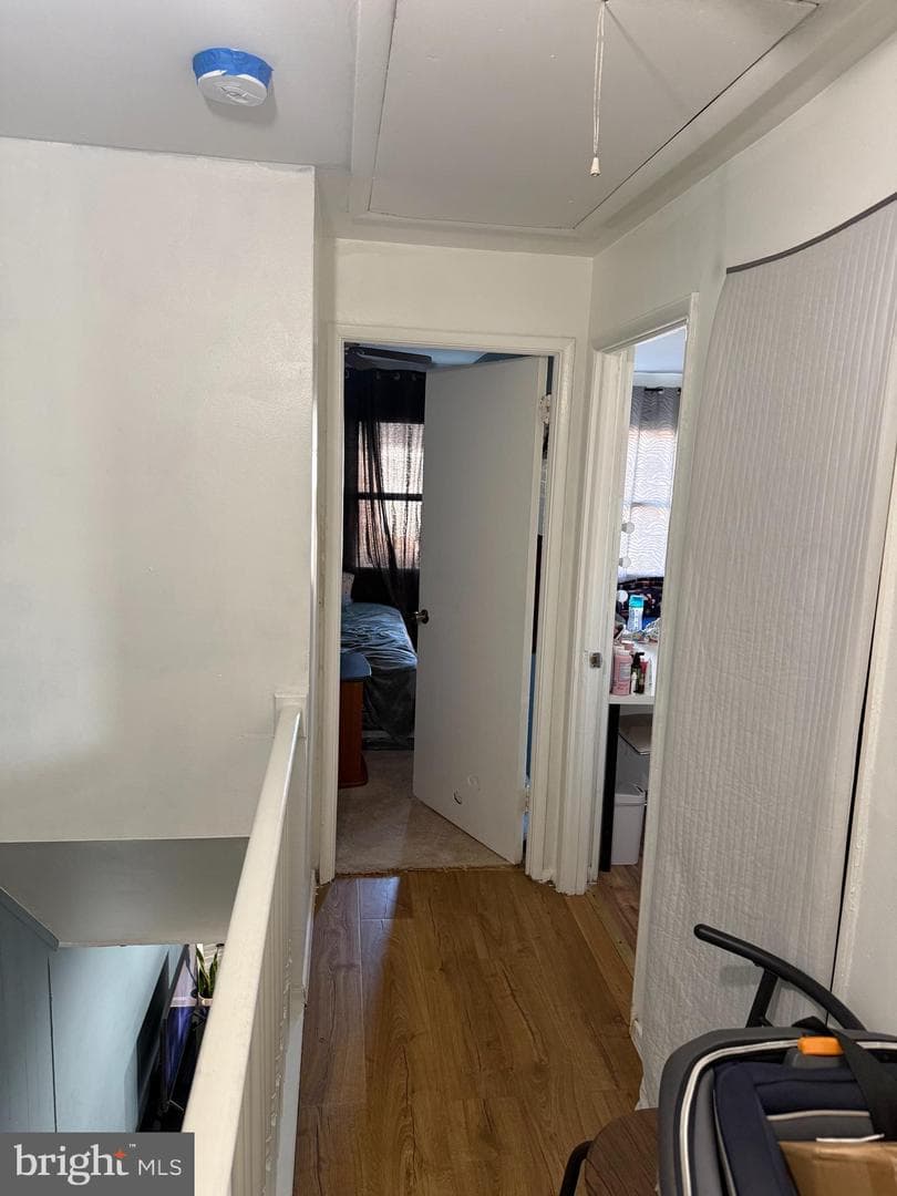 2034 Larkhall Road photo 14