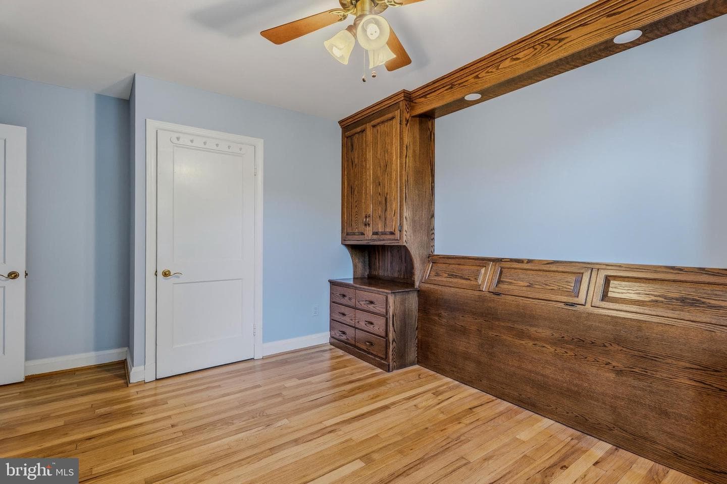 209 Burke Avenue photo 20