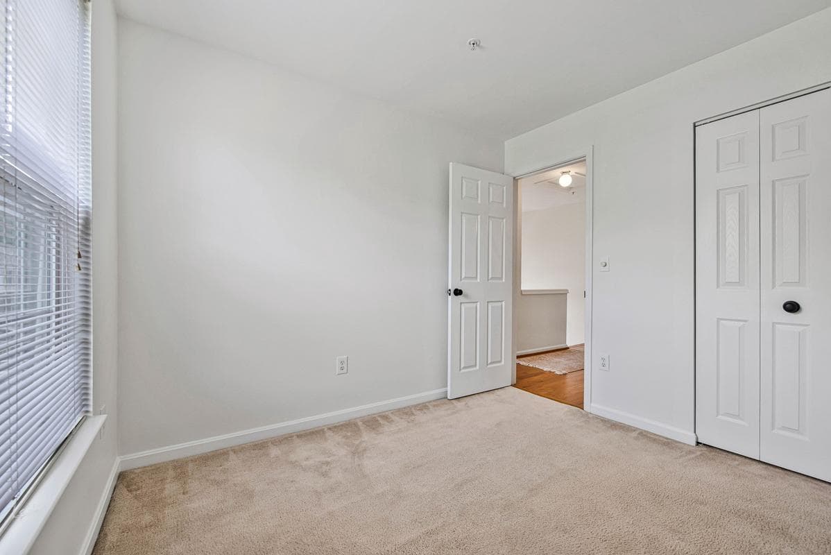4427 Kentford Road photo 28