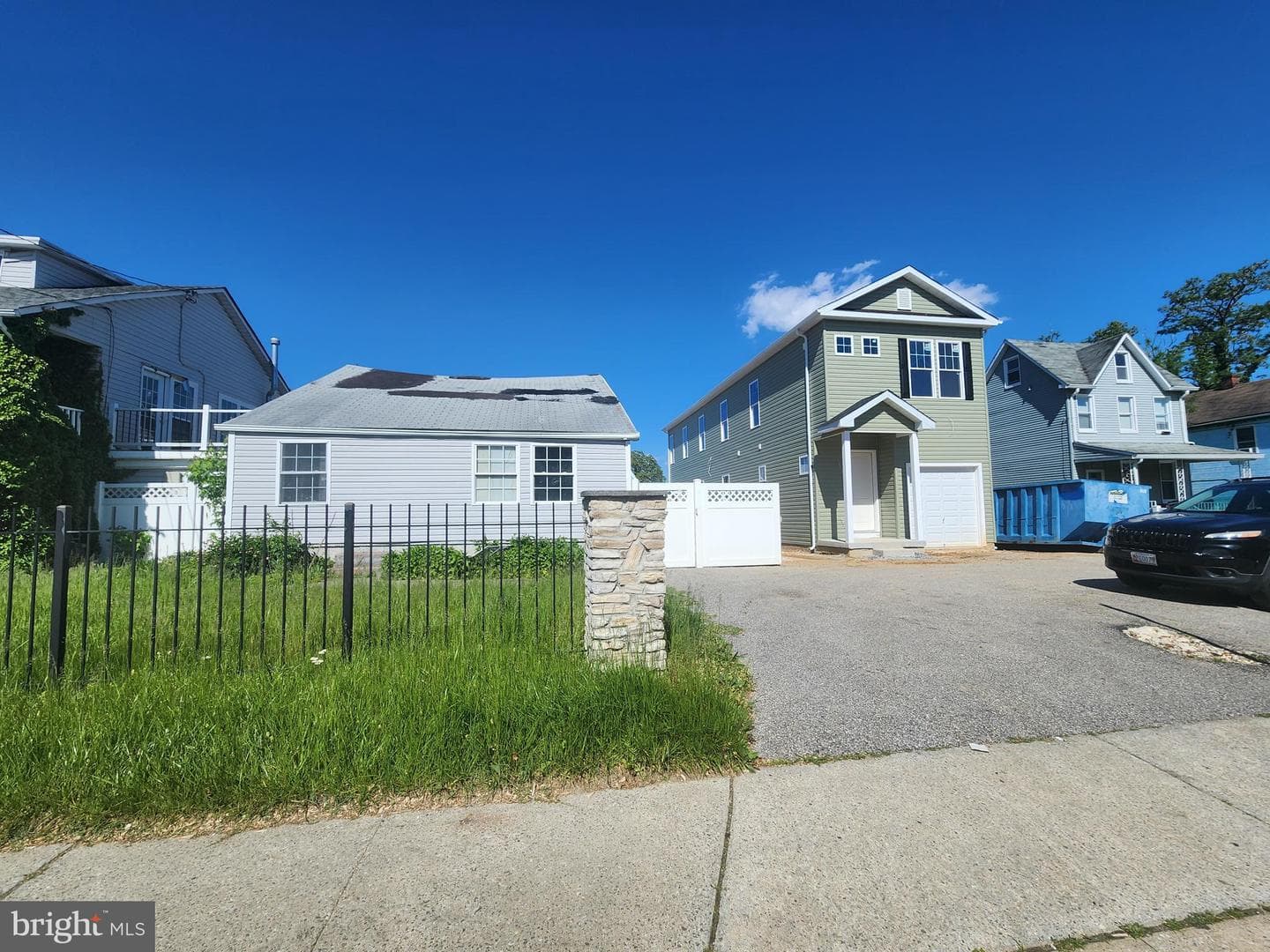 172 Winters Lane photo 1