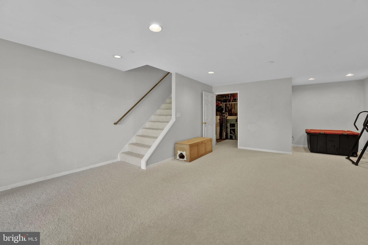 8008 Green Valley Lane photo 31