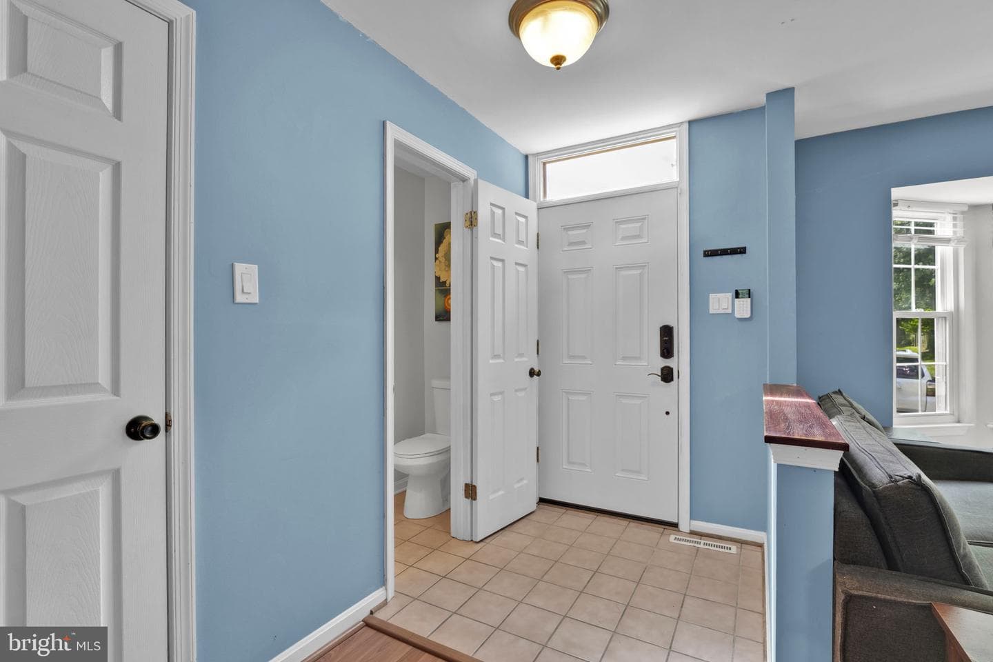 8008 Green Valley Lane photo 4