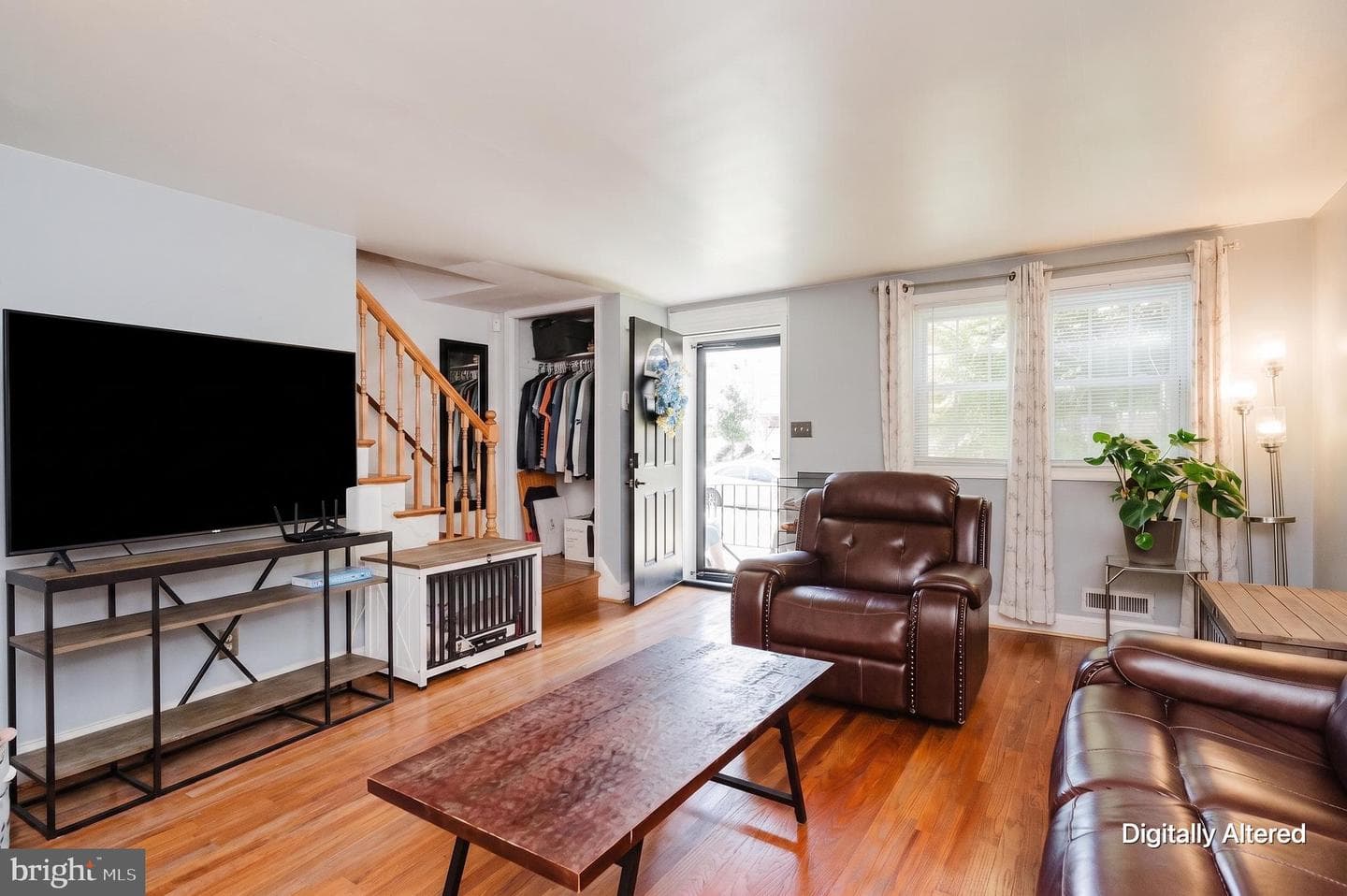 1363 Halstead Road photo 3