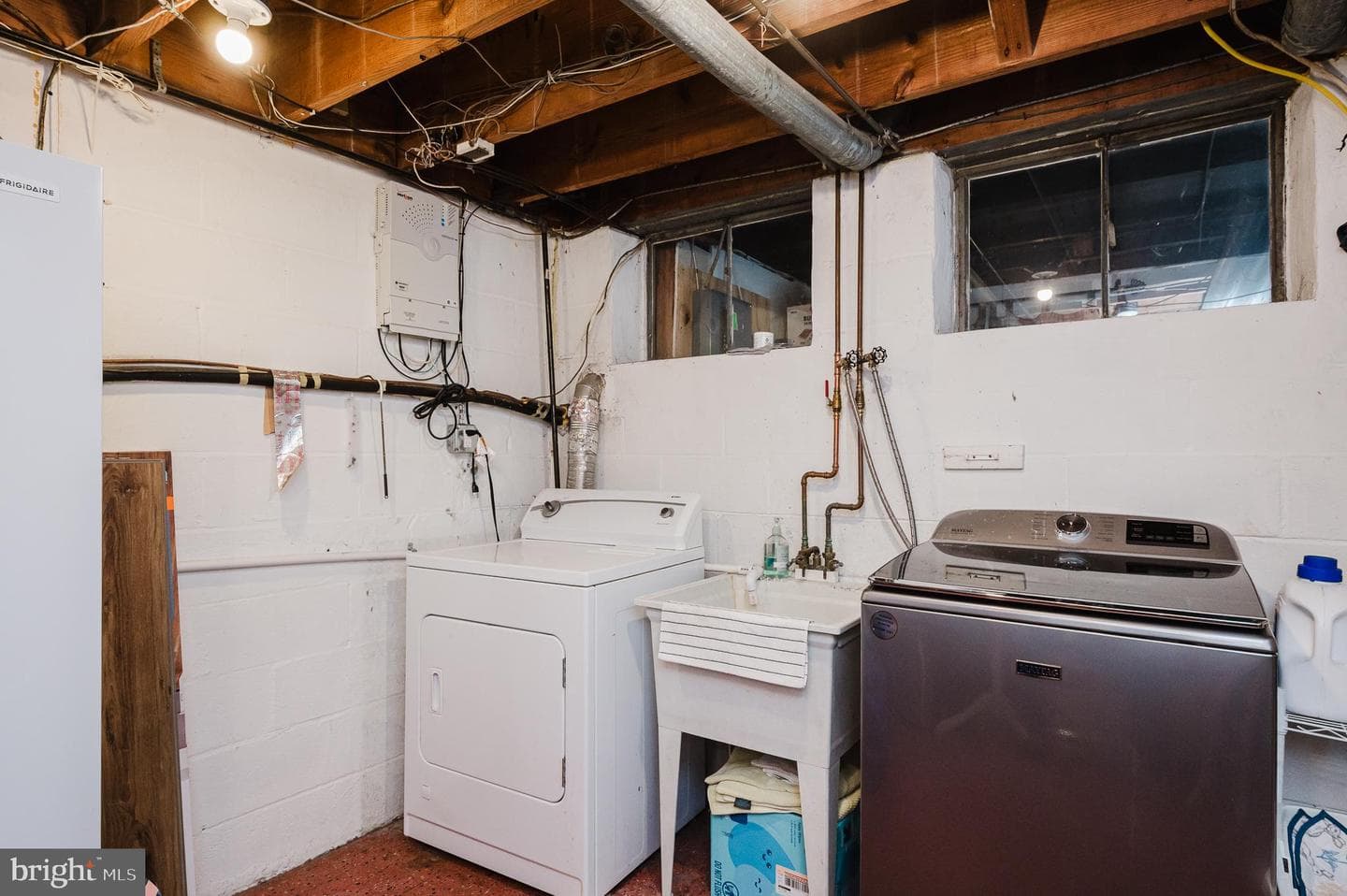 1363 Halstead Road photo 36