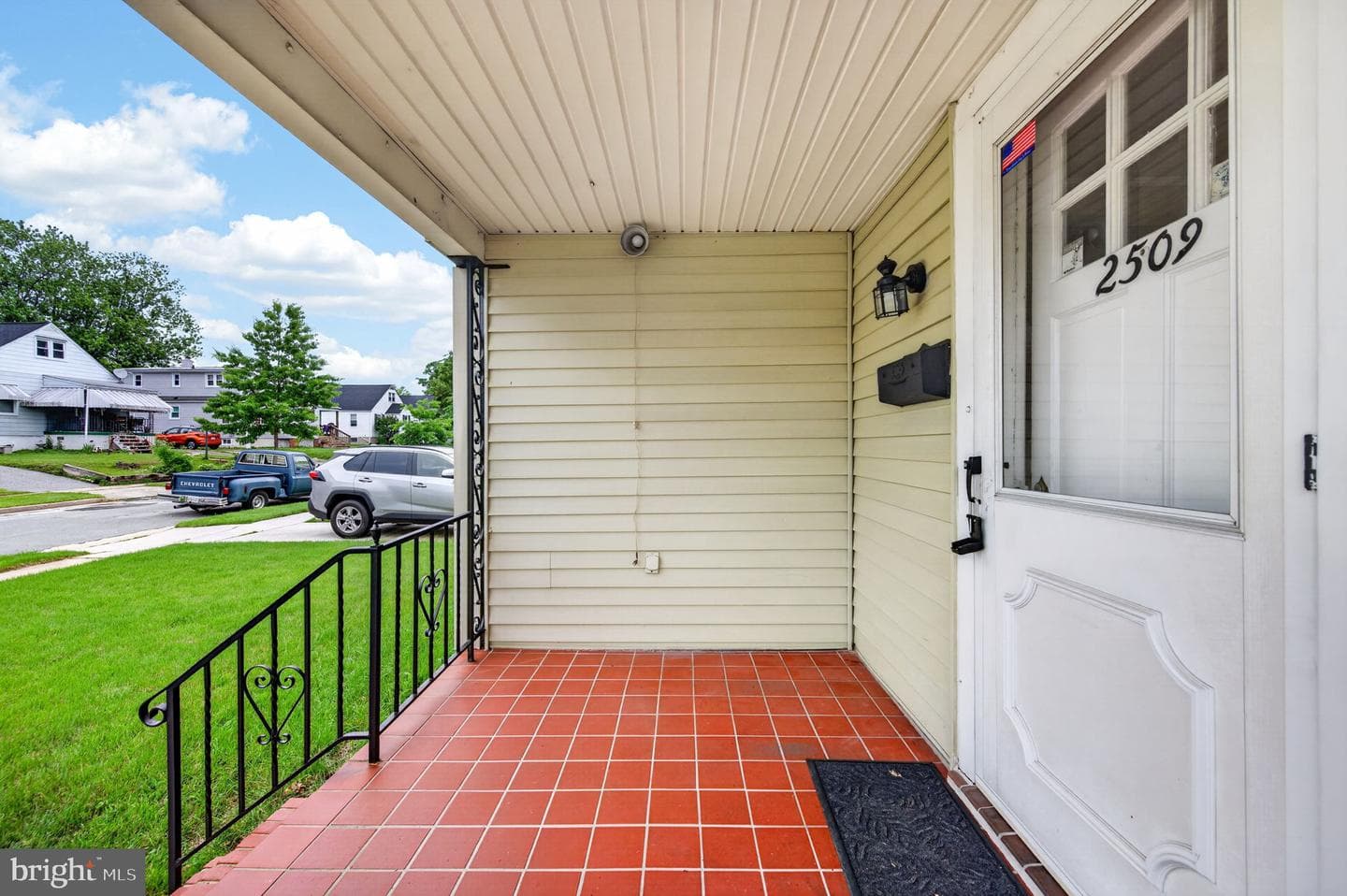 2509 Canterbury Rd photo 7