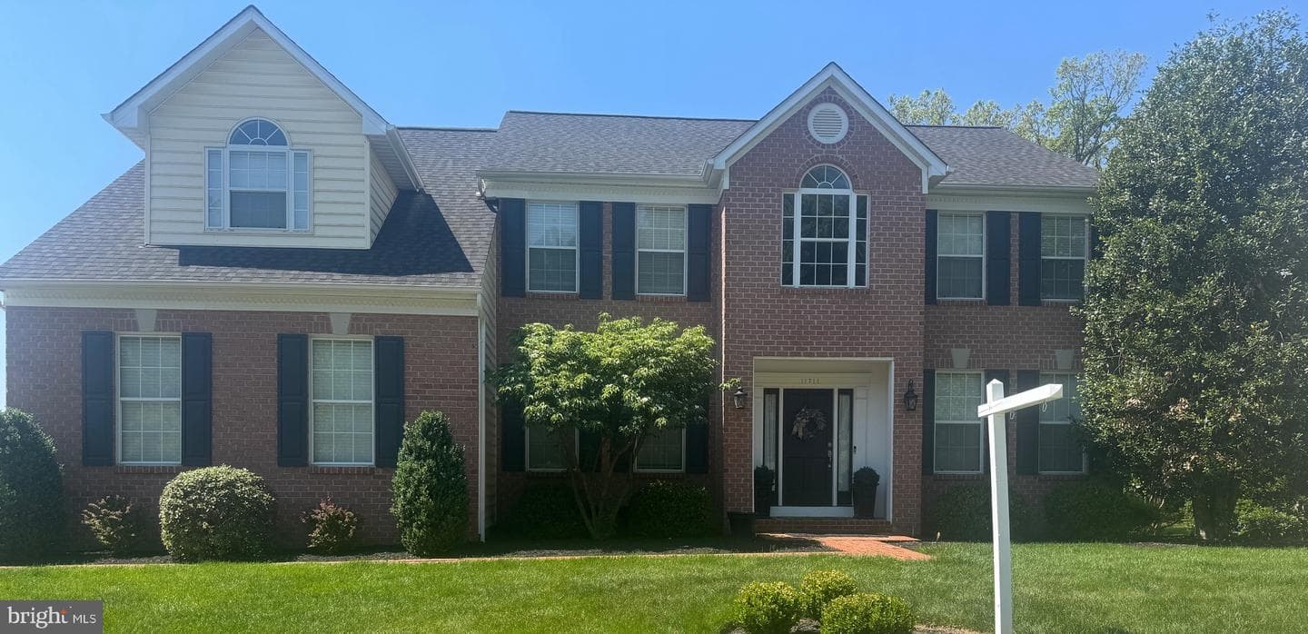 11711 Hunters Run Drive photo 1