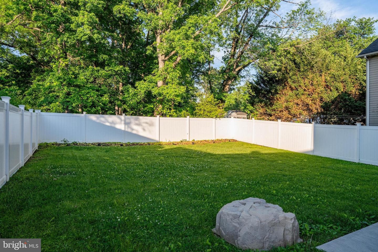 7853 Oakdale Avenue photo 14