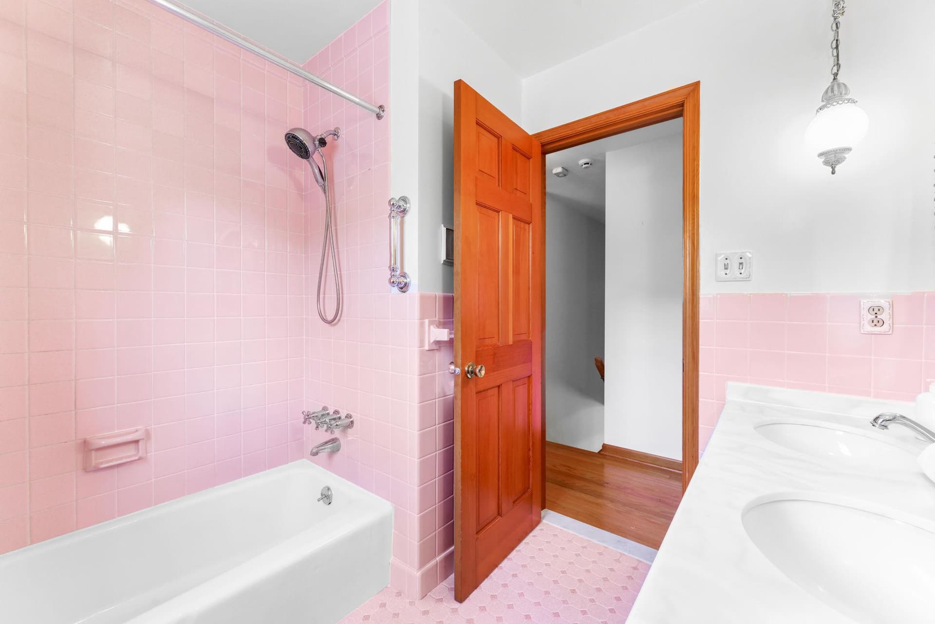 13607 Devonbrook Road photo 36