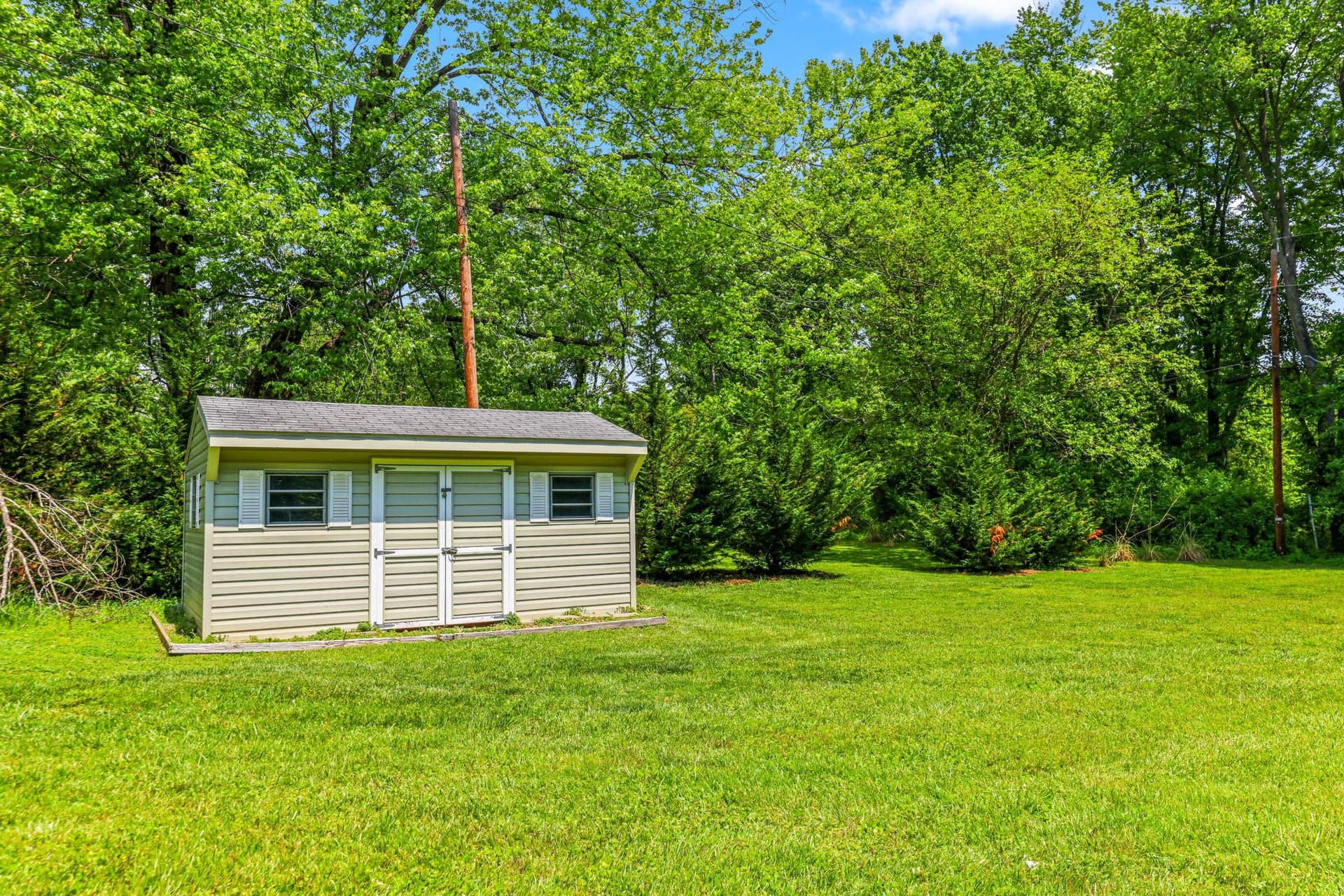 13607 Devonbrook Road photo 44