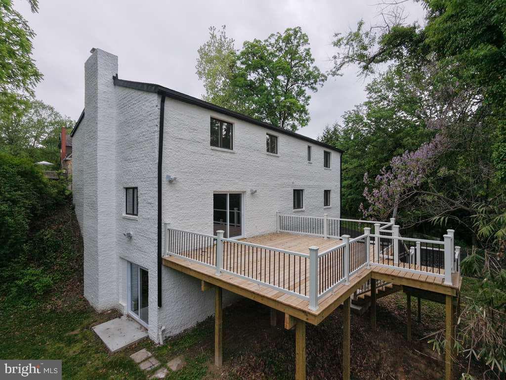 113 Edgewood Road photo 11