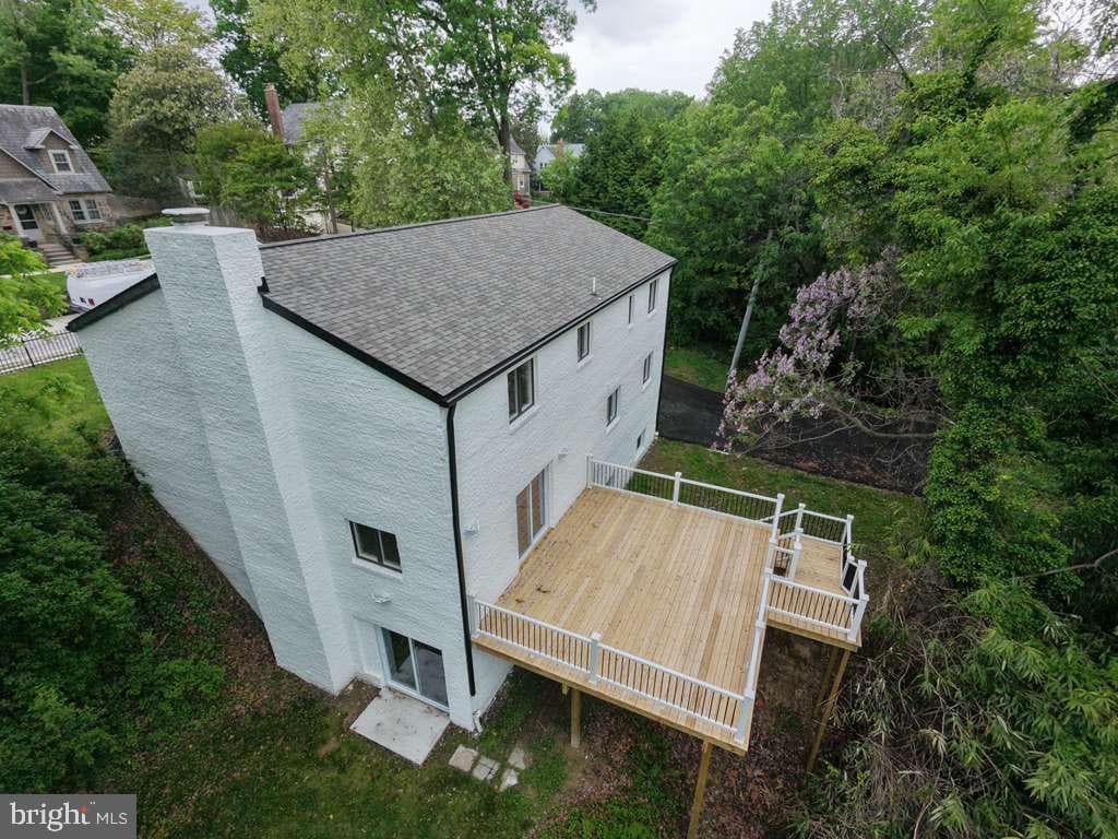 113 Edgewood Road photo 4