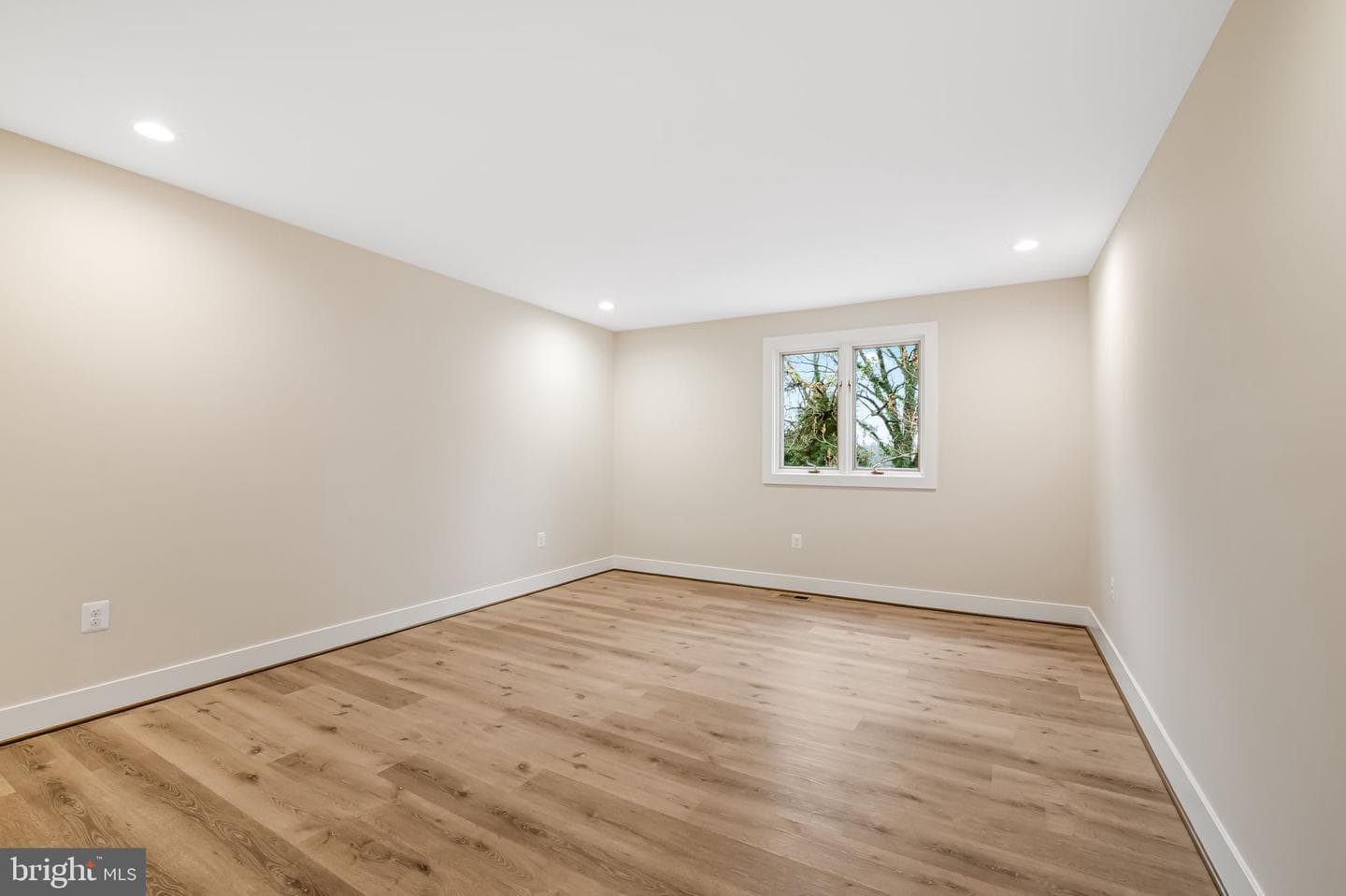 113 Edgewood Road photo 43