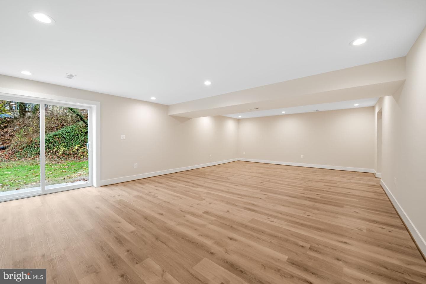 113 Edgewood Road photo 55
