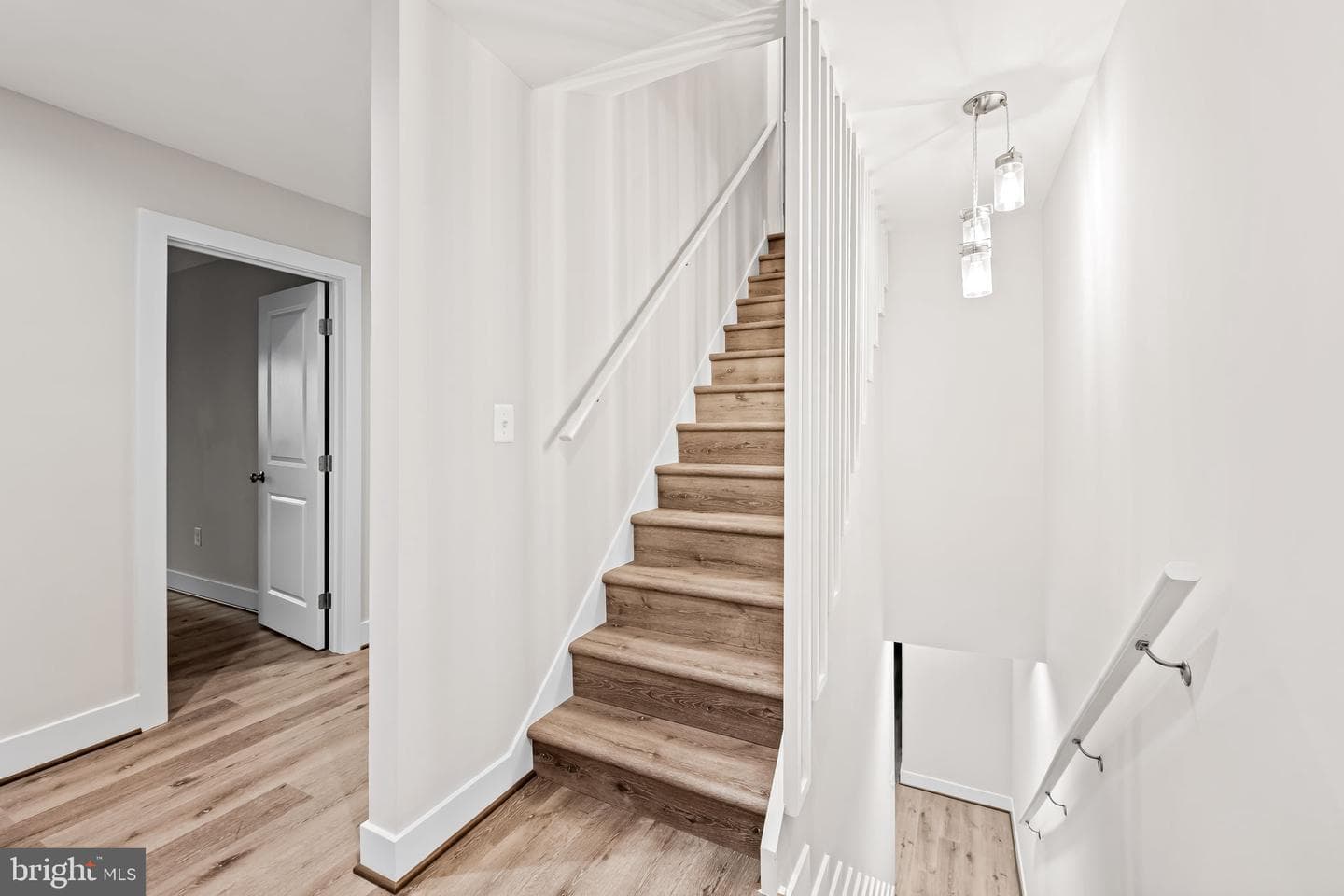 113 Edgewood Road photo 61