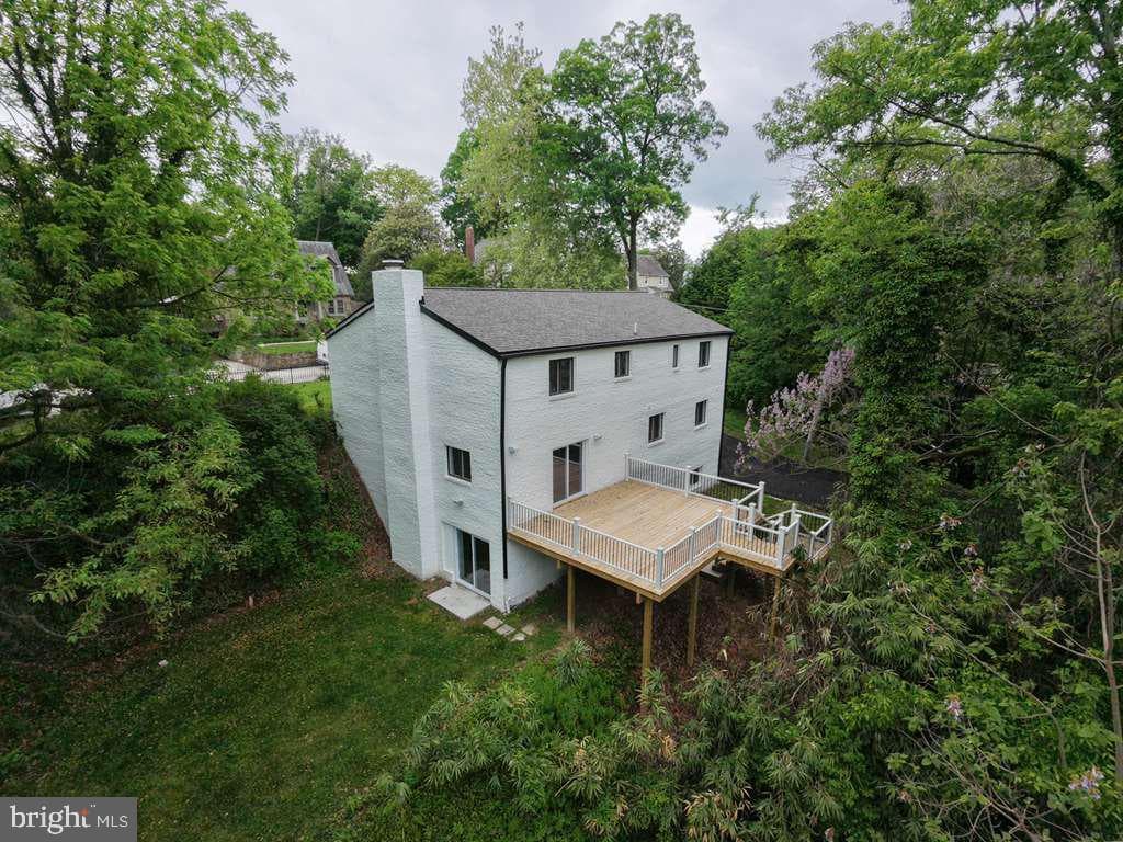 113 Edgewood Road photo 8