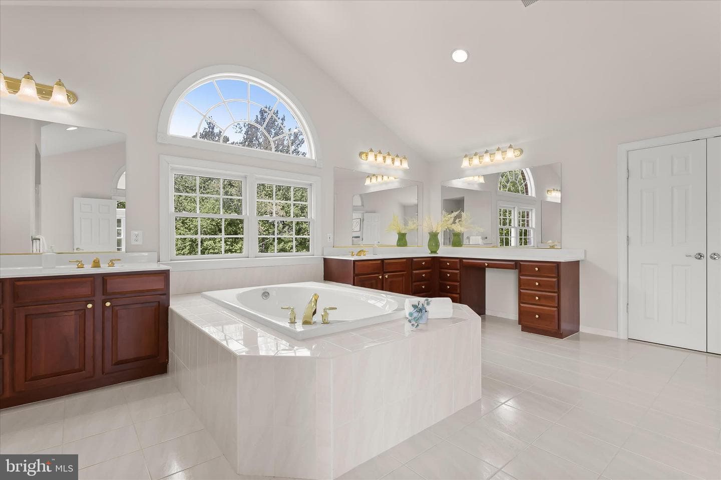 114 Sagewood Court photo 45