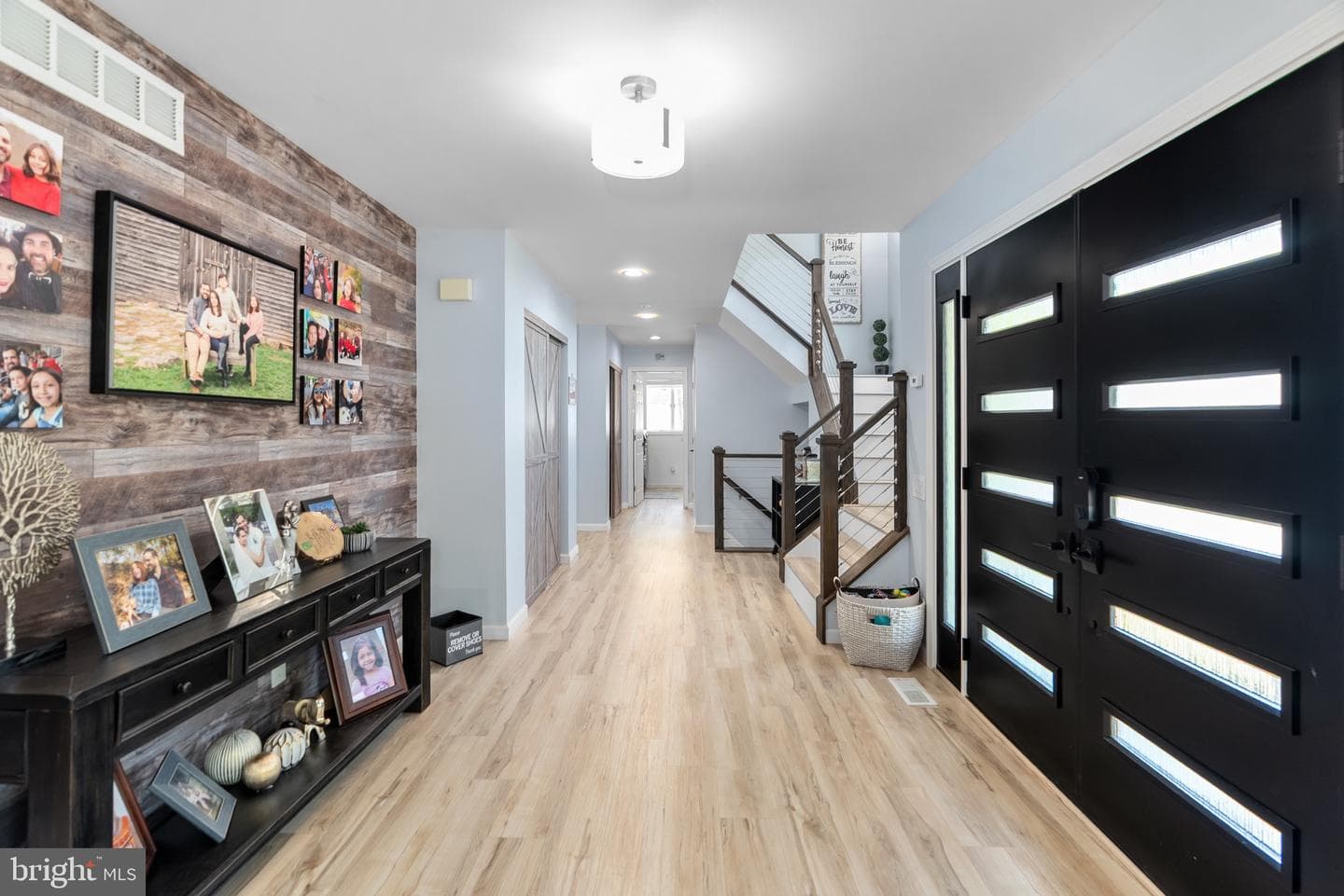 3703 Ashley Way photo 3