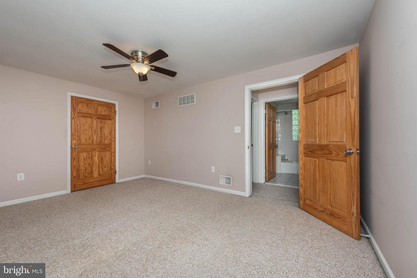 7602 Carson Ave photo 18