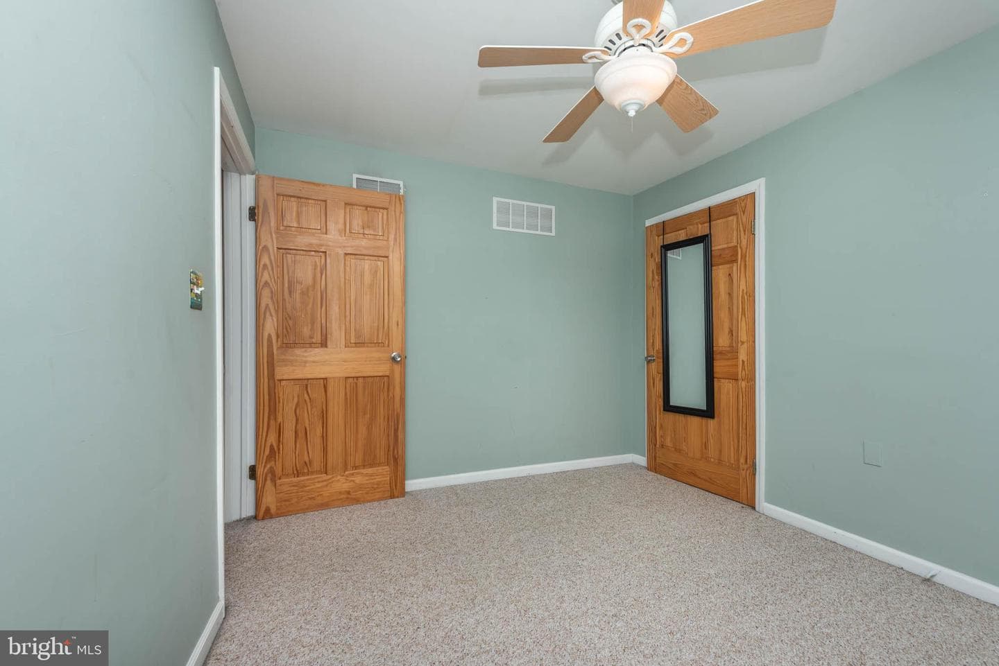 7602 Carson Ave photo 21