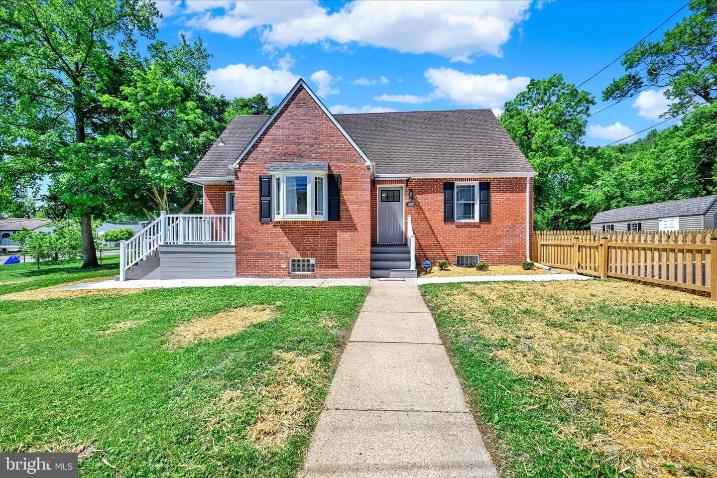1309 Rosewick Avenue photo 2