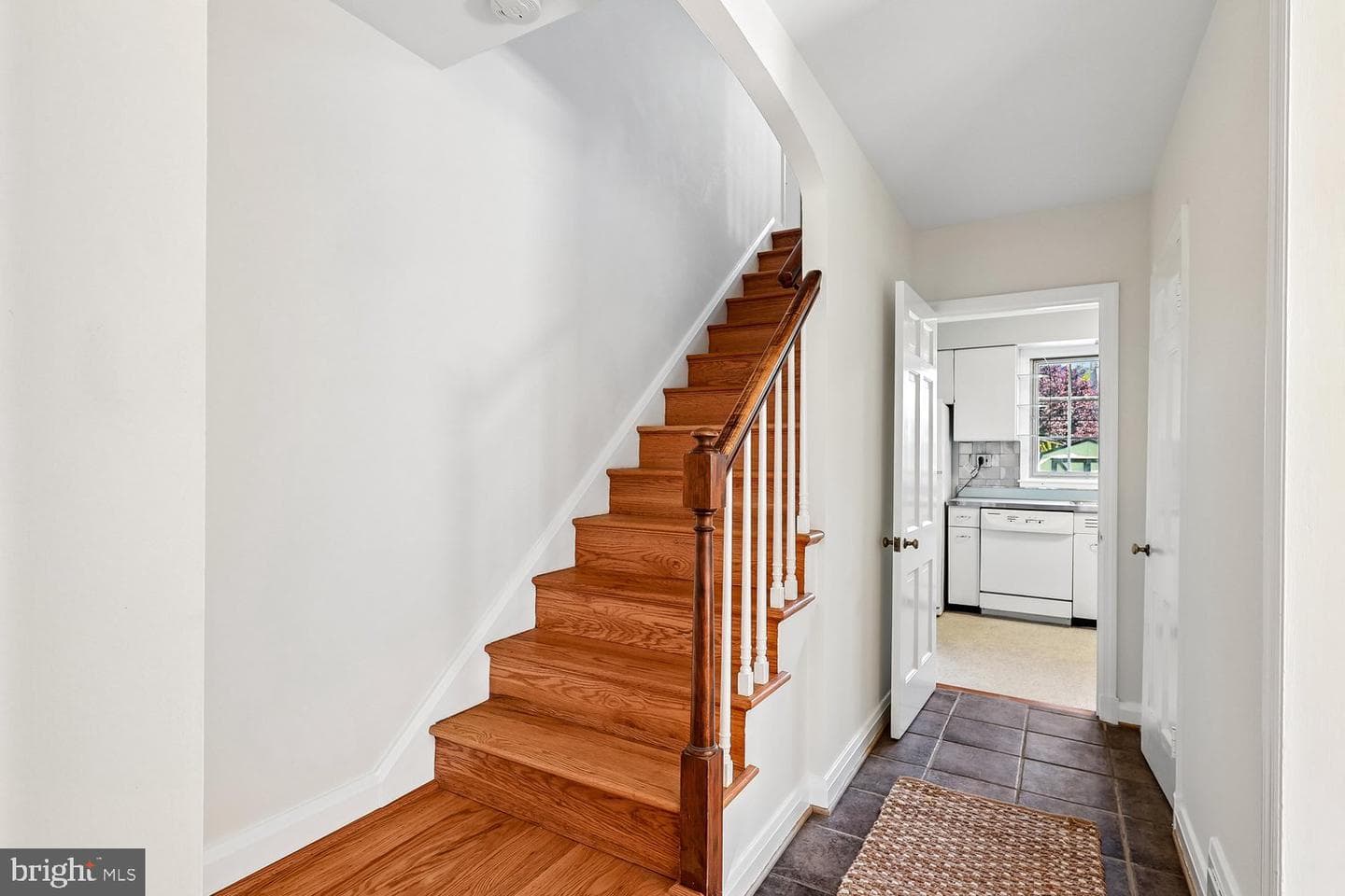 526 Stevenson Lane photo 16