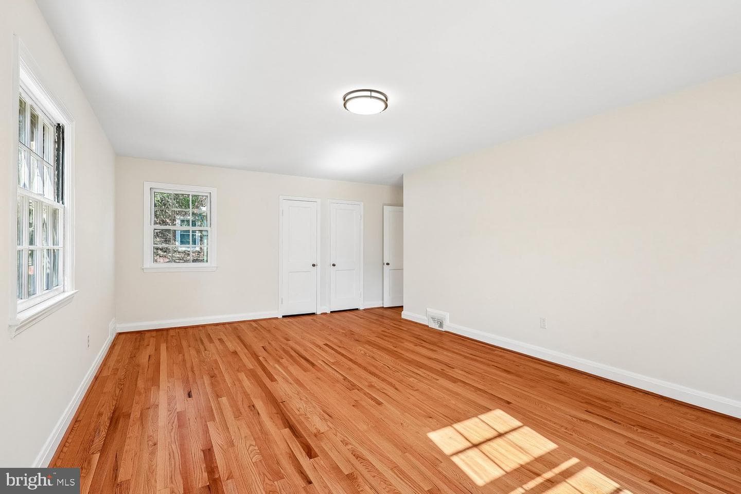 526 Stevenson Lane photo 20