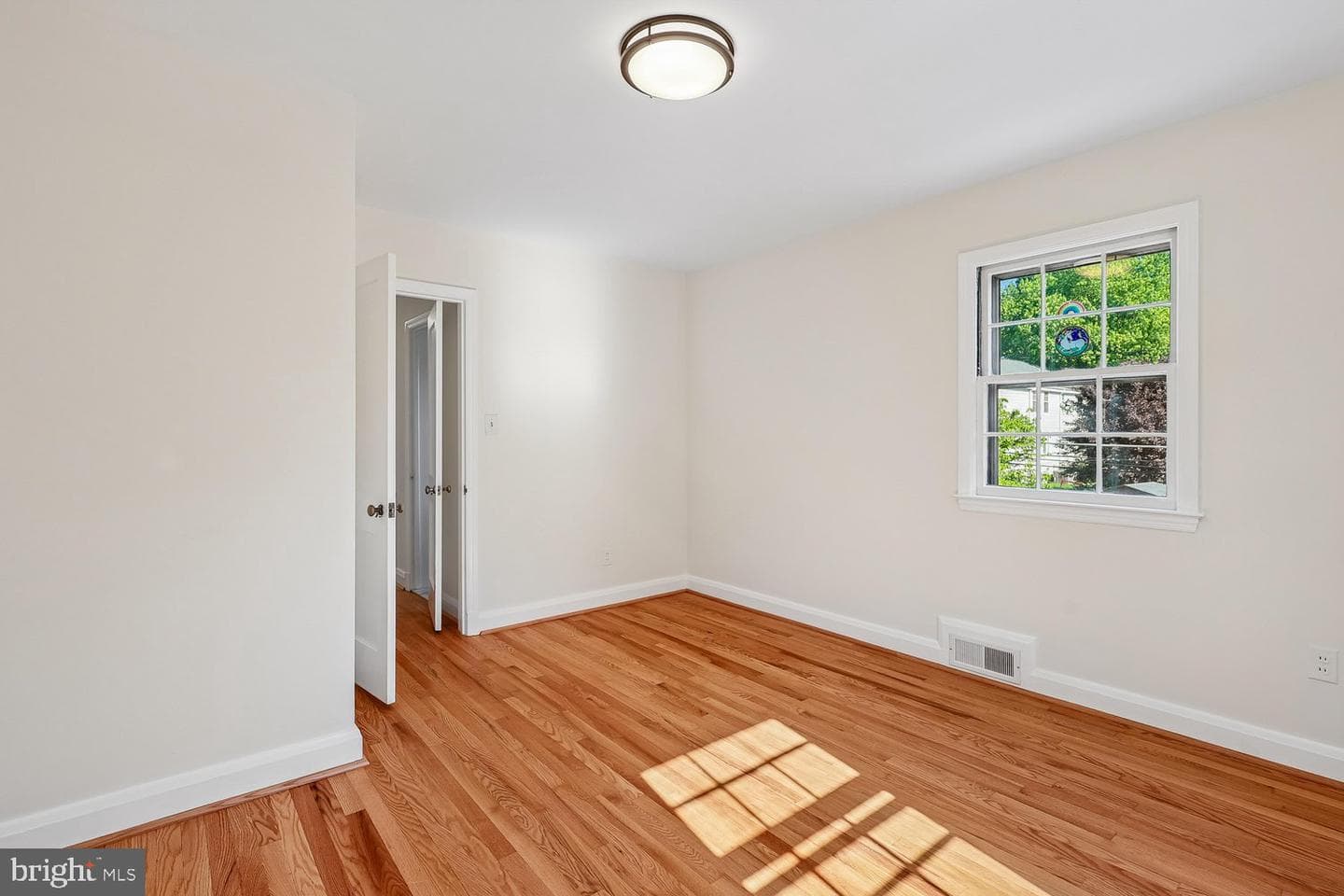 526 Stevenson Lane photo 28