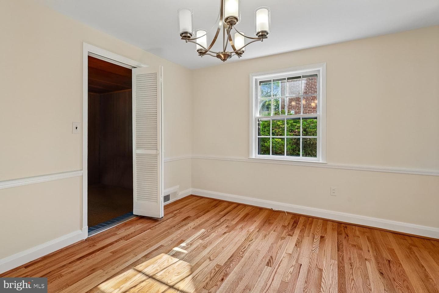526 Stevenson Lane photo 31