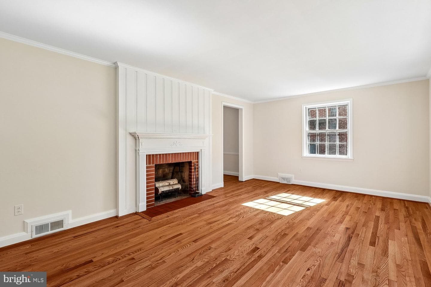 526 Stevenson Lane photo 4