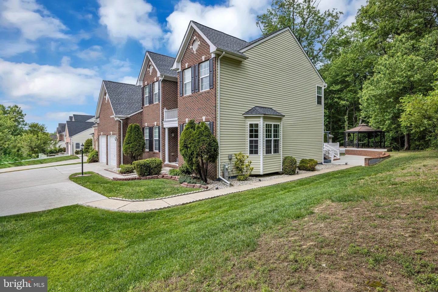7628 Cedar Pond Lane photo 5