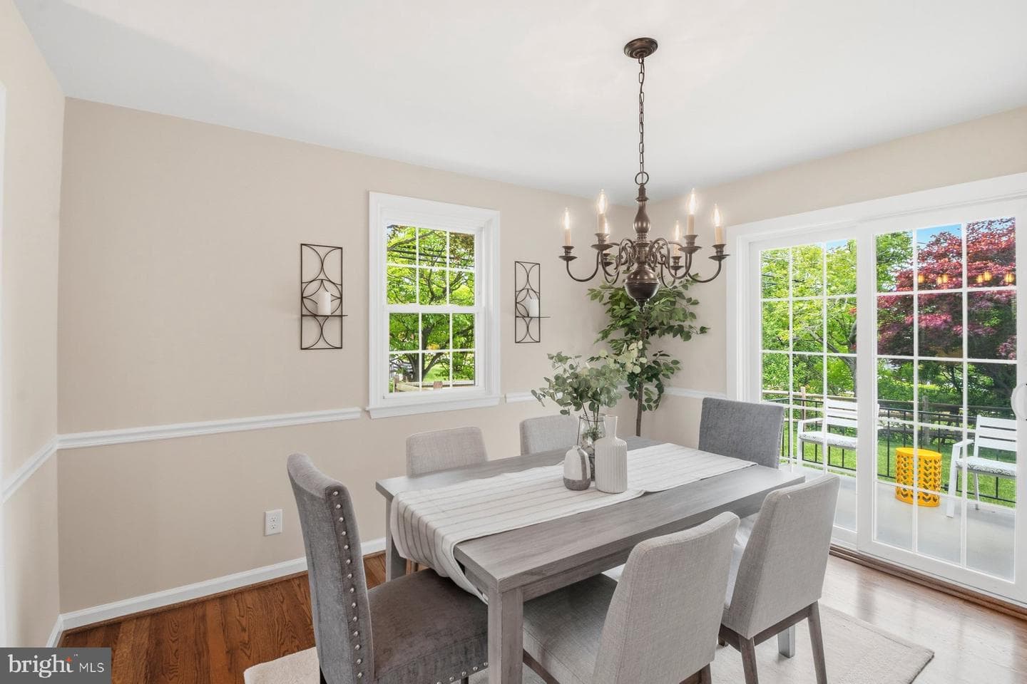 214 Chantrey Road photo 19