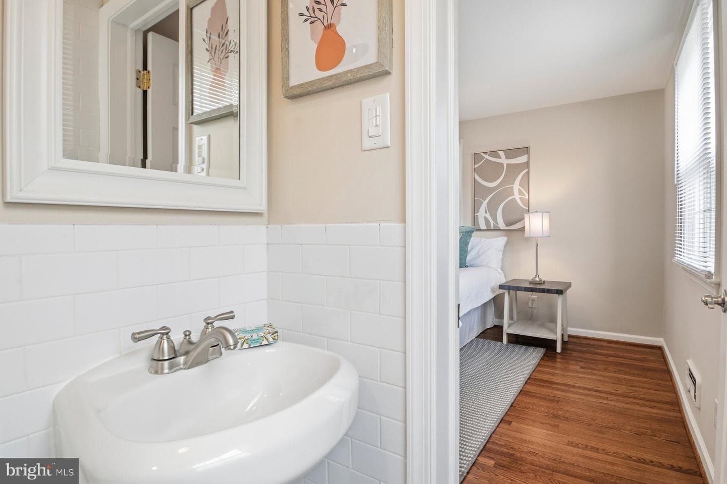214 Chantrey Road photo 34