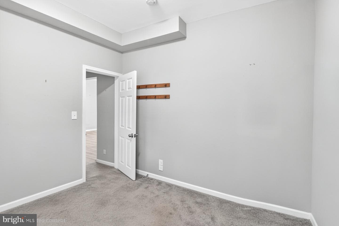 2805 Willow Avenue photo 11