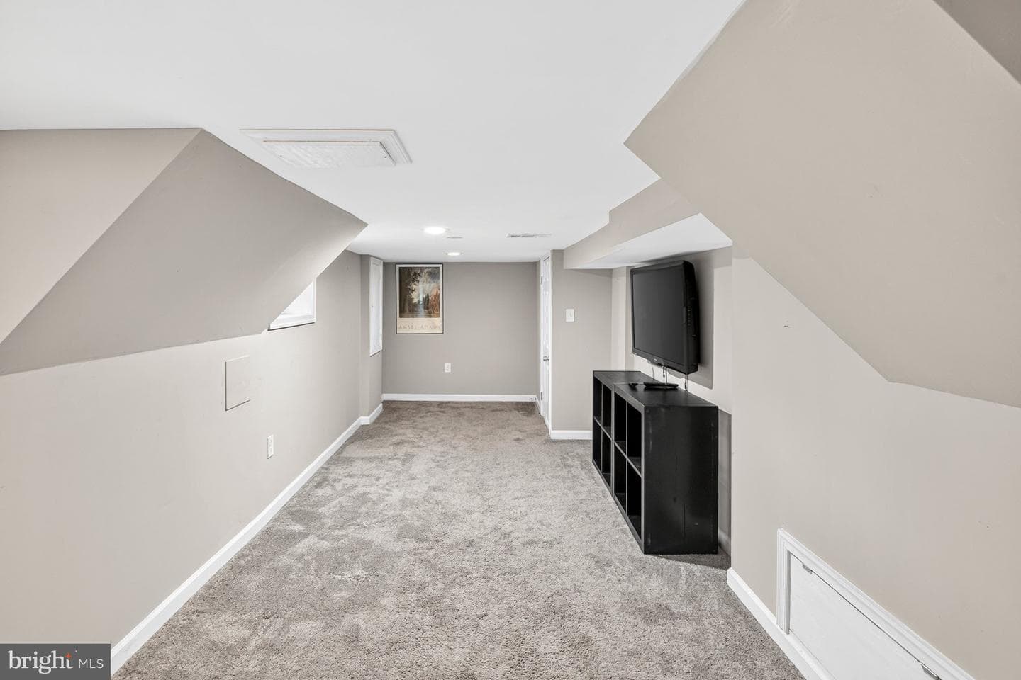 2805 Willow Avenue photo 22