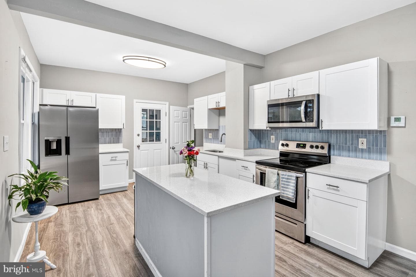 2805 Willow Avenue photo 3