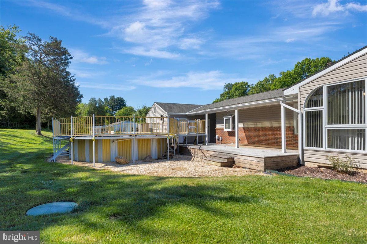 101 Sunnyking Drive photo 23