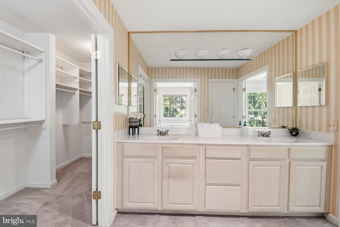 6440 Cloister Gate Drive photo 26