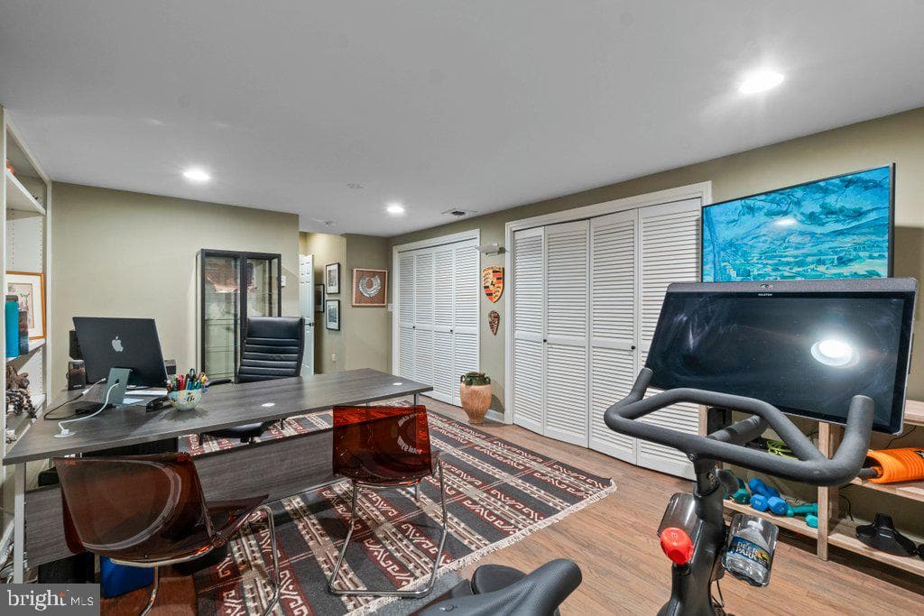 4 Hume Court #25 photo 43