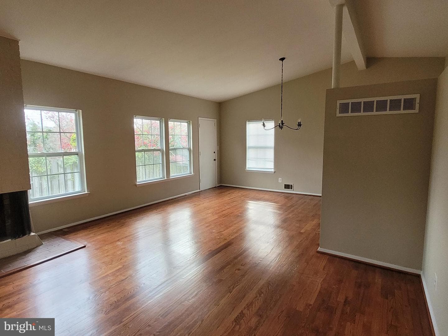 6805 Pimlico Drive photo 3