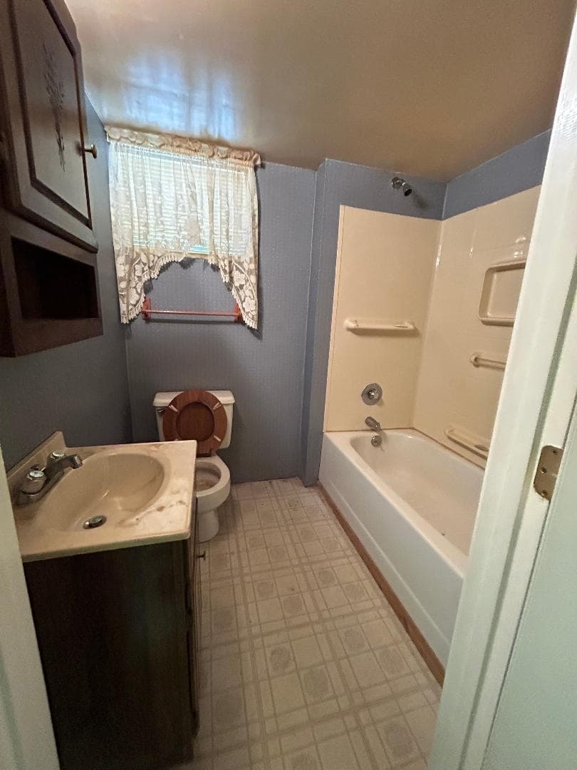 5924 Central Avenue photo 16